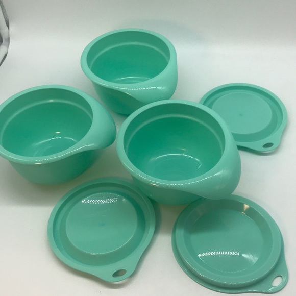Tupperware Mixing Bowls Set of 3 - Picture 14 of 16
